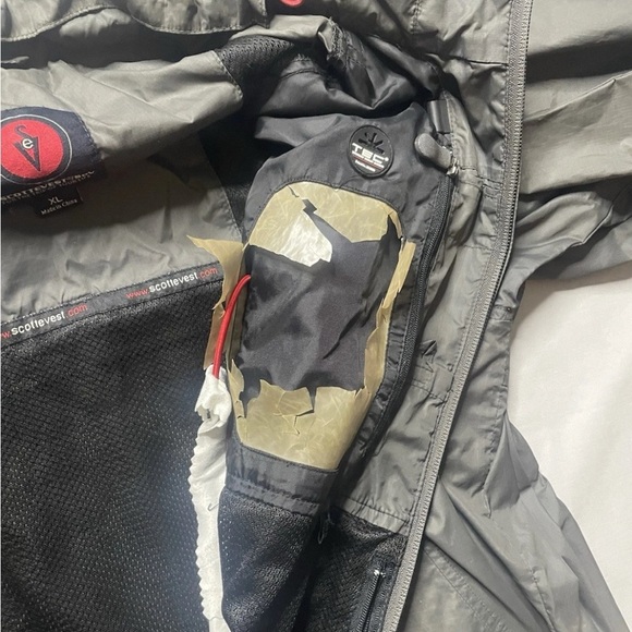 ScotteVest Jacket Size XL Gray Essential Utility TEC Packable Hood READ - Picture 7 of 9